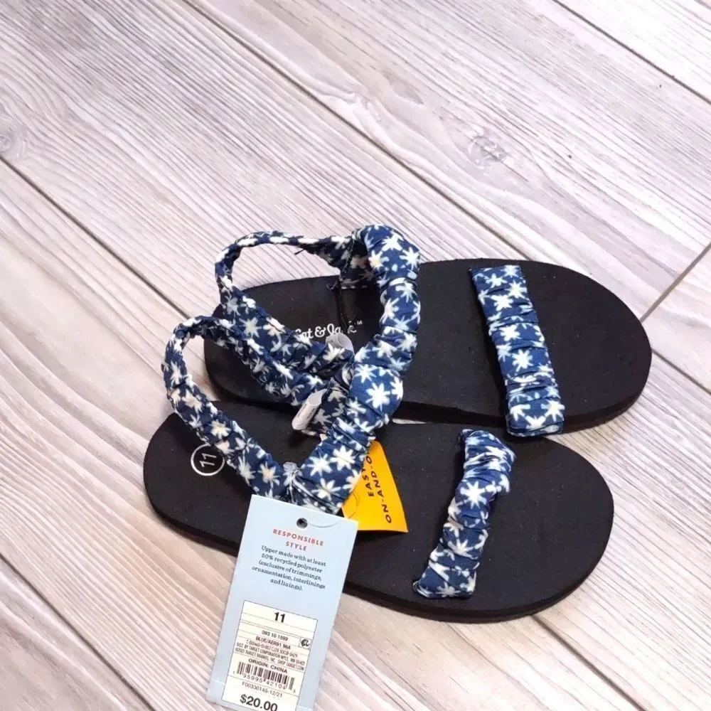 (19-0712) Cat & Jack Blue MIA  Siz 11